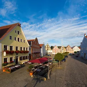 Hotel Zum Dallmayr Garni, Berching